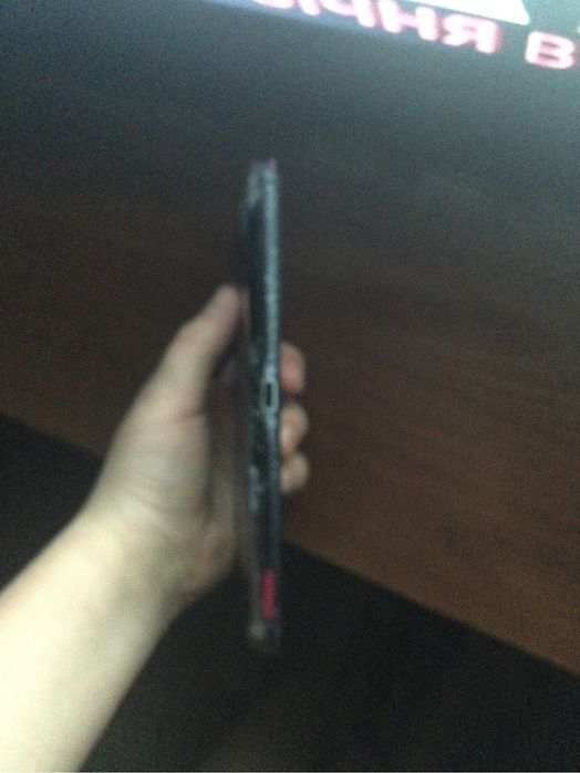 Rog Phone 6 з дефекатими на фото 16/512 3.12GhZ 165 Hz