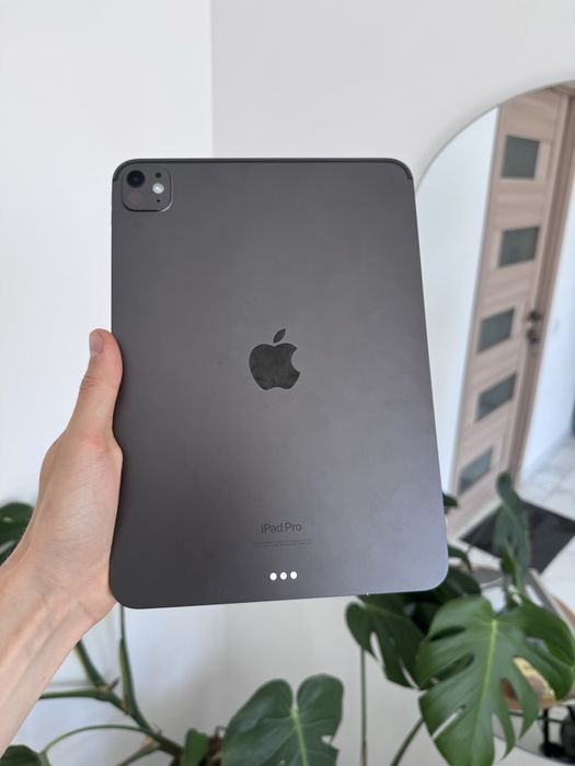 ipad 11 m4 pro - купити планшети - Ціна на OLX.ua