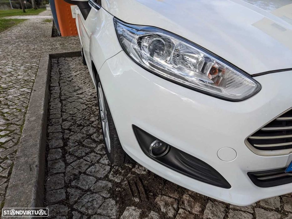 Ford Fiesta 1.0 Ecoboost Titanium 125 cv