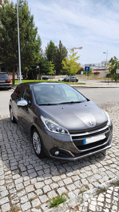 Peugeot 208 1.2 Puretech Style 82cv