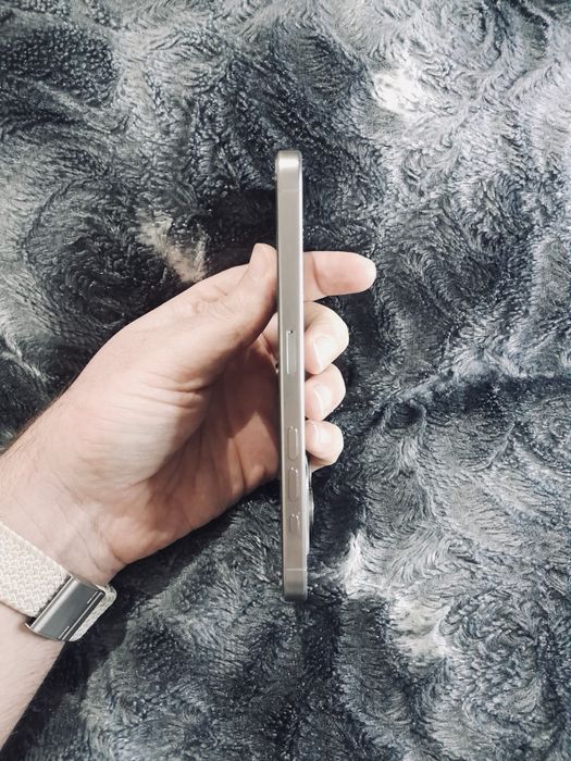 iPhone 15 Pro Max 256GB Prateado – Excelente Estado + Extras