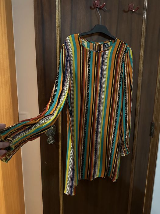 Vestido de primavera multicolorido