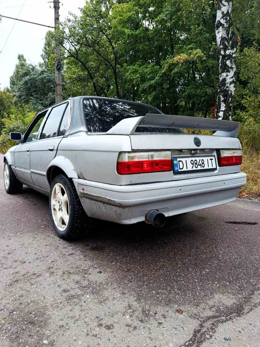 BMW 320 e30 m50b20