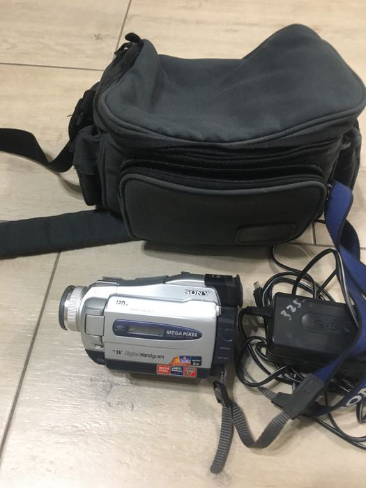 Відіо камера SONY  super steady  shot