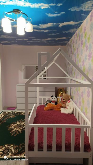 Продам дитяче ліжко з матрацом