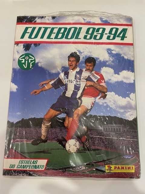 Caderneta 93/94 com cromos por colar novos