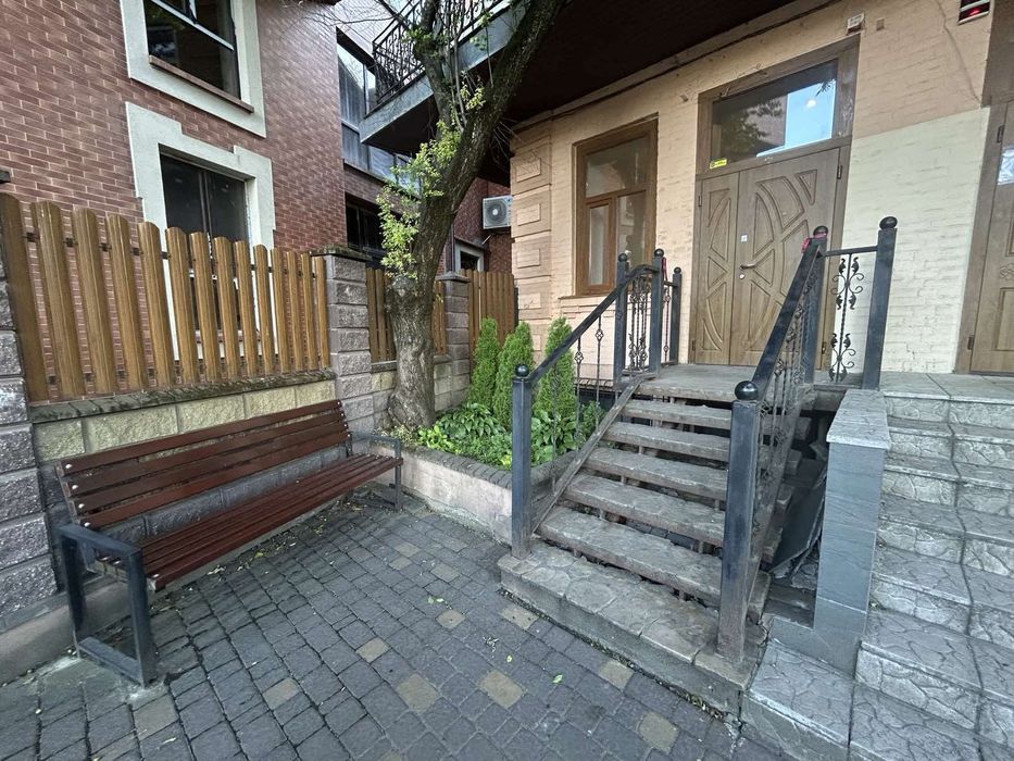 Оренда офісного приміщення вул Драгоманова