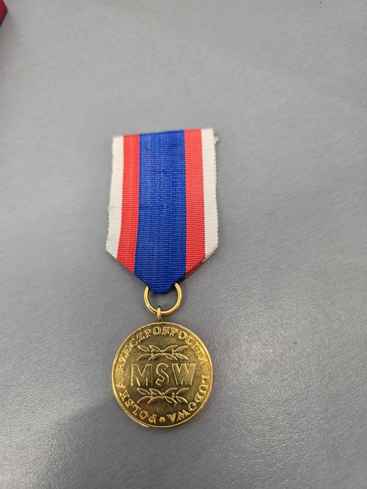 Medal MSW - W Służbie Narodu klasa złota + legitymacja okres PRL-U.
