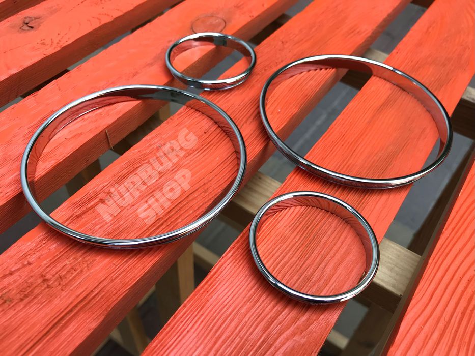 Серебристые кольца в приборную панель приборку BMW Е38 Е39 Е46 Е53 Е34