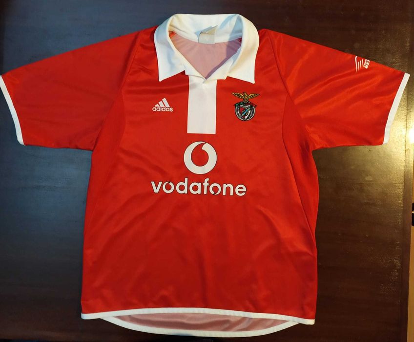 Camisola SLB, da Adidas, comemorativa do Centenarium Benfica (2004)
