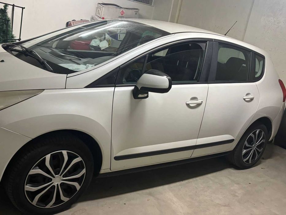 Peugeot 3008 caixa automática diesel