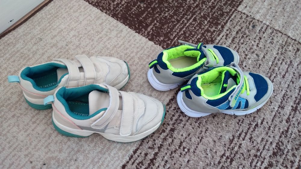 Кроссовки детские. Размеры 27 и 29