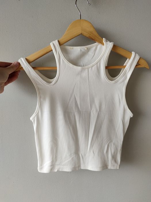 Top / nowy / biały / Pull&Bear / crop top /