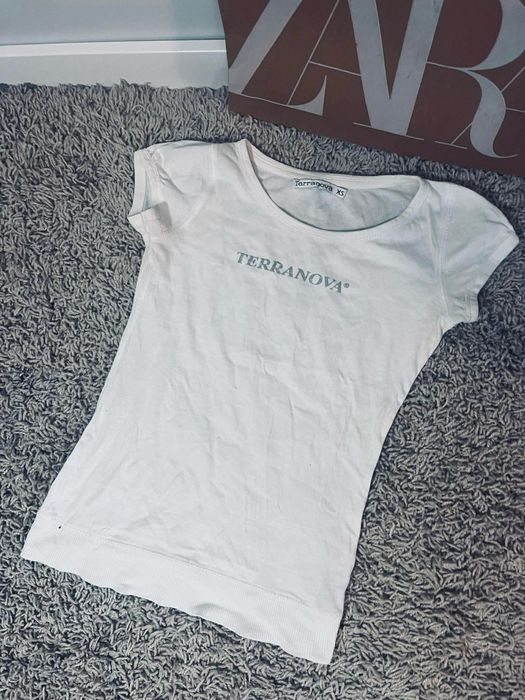 Biała bluzka t-shirt Terranova xs 34