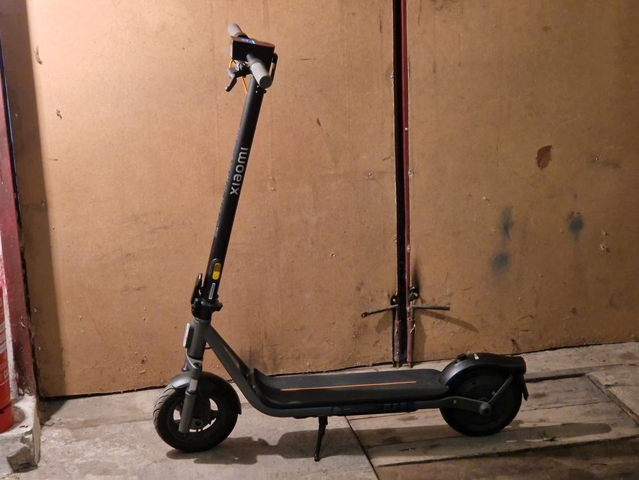 Самокат Xiaomi Electric Scooter 6 Lite