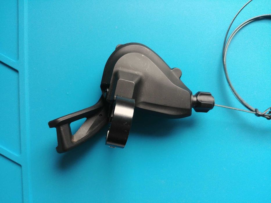 Manete desviador dianteiro Shimano SL-M5100 2X10/11v