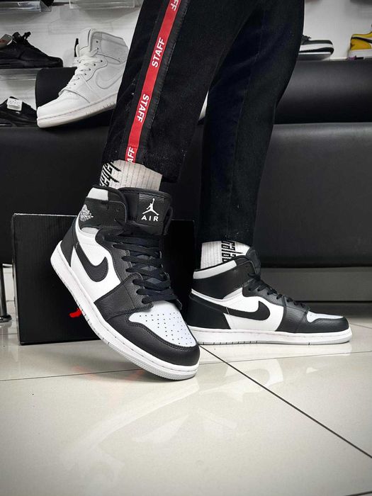 Nike Air Jordan 1 диорретро44, голуб44, нави42,44, чорнбелсер 44