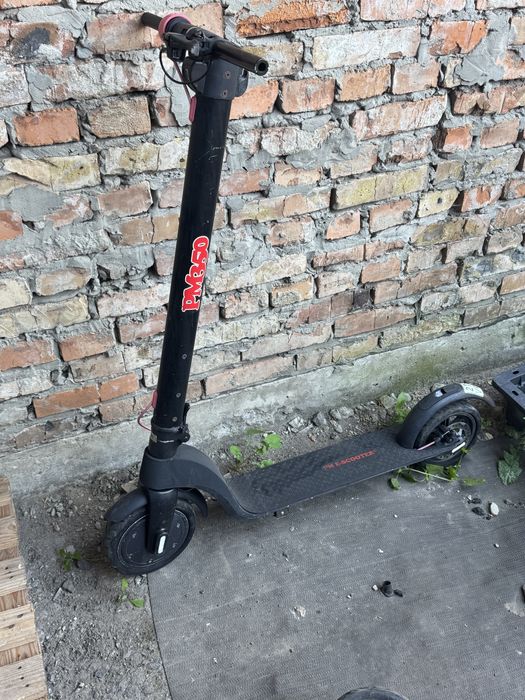Електросамокат, на запчастини або на відновленнPM350  150кг, 20км./год