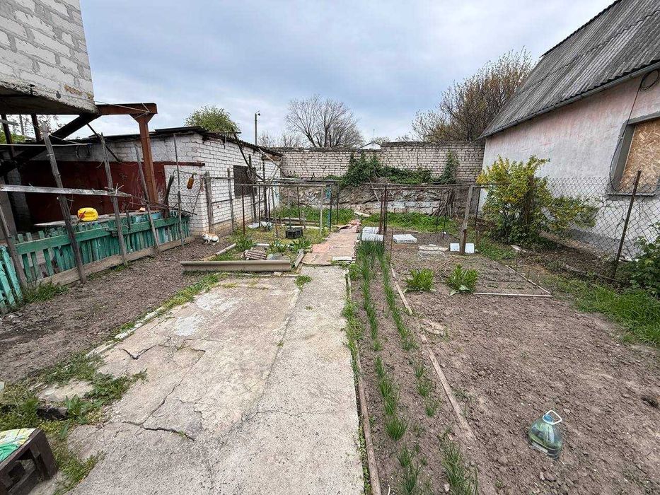 Продажа • 4к жилкопа • 61.7 м² • хоз. постройки • Центр города • #146495