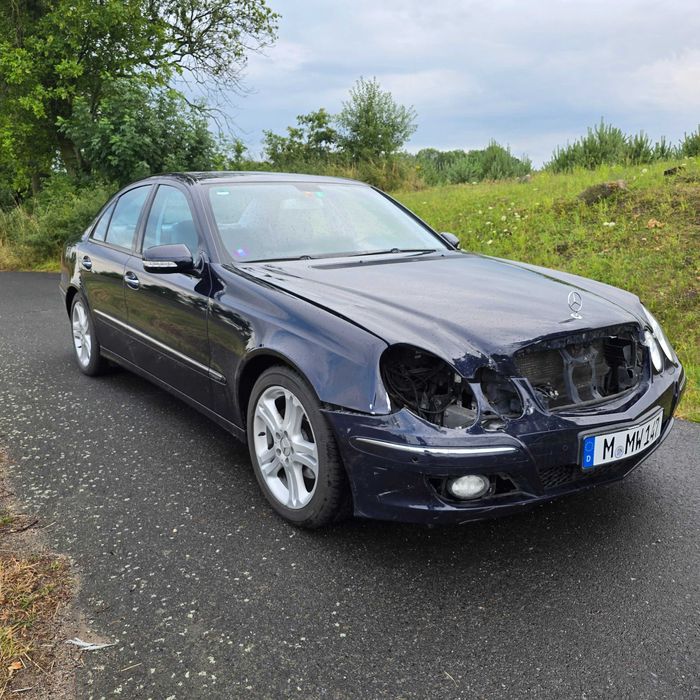 Mercedes Benz  W211 klasa E 3.0 V6 Benzyna