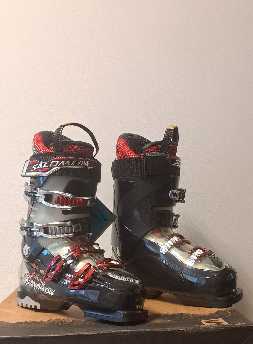Salomon mission sale rs7