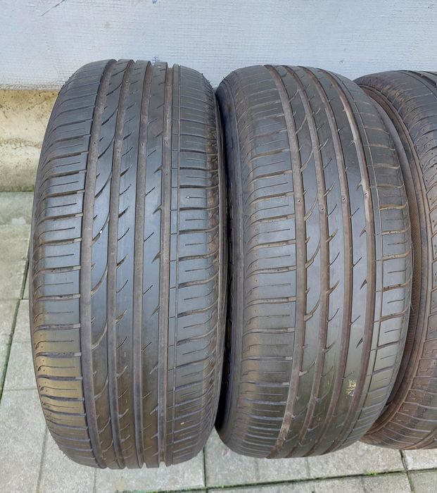 Шини 4шт  як Нові  r15  185-60 Nexen