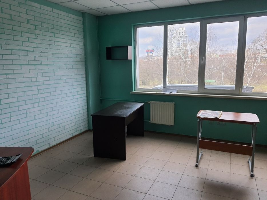 Оренда офісного приміщення 27 м2, 2 поверх, центр, Прибузька 2