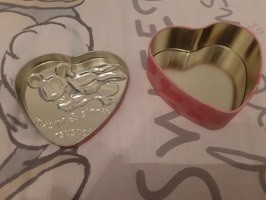 Caixa coração Minnie e Mickey