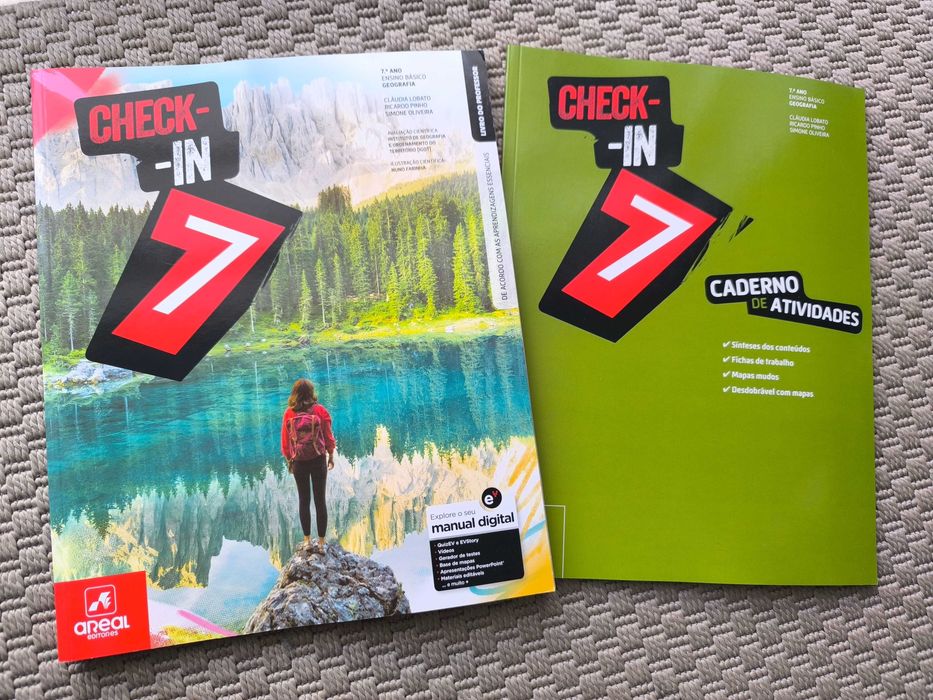 Livros escolares novos