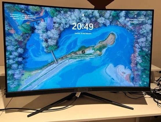 Monitor gaming msi G32CQ4E2