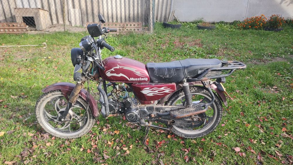 Musstang  125 2021