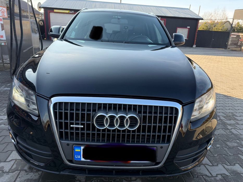 Продам Audi Q5 quatro,2.0 дизель!