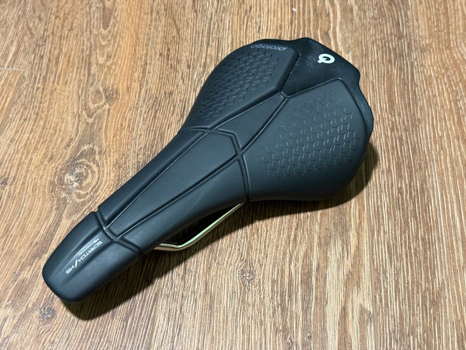 Сідло Prologo Scratch M5 Tirox  (250x140mm)