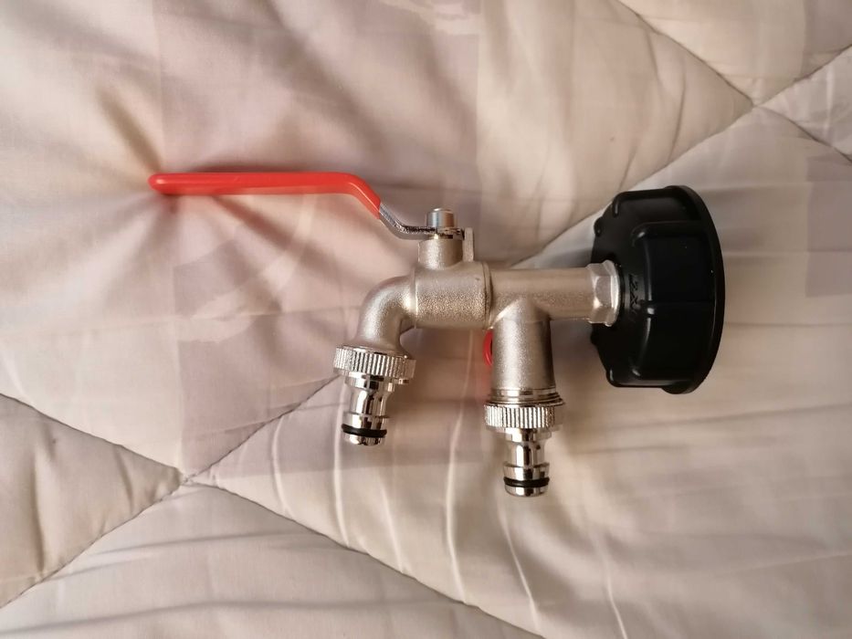 Double outlet tap with IBC adapter64586199944705121