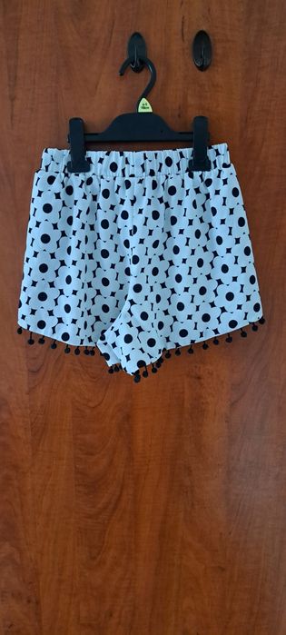 Spodenki xxs 158 stan bardzo dobry