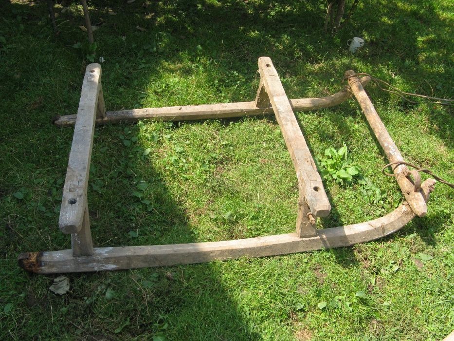 Продам сани