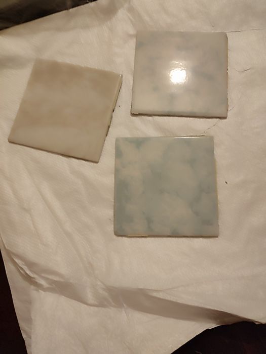 Плитка б/у 15х15 см