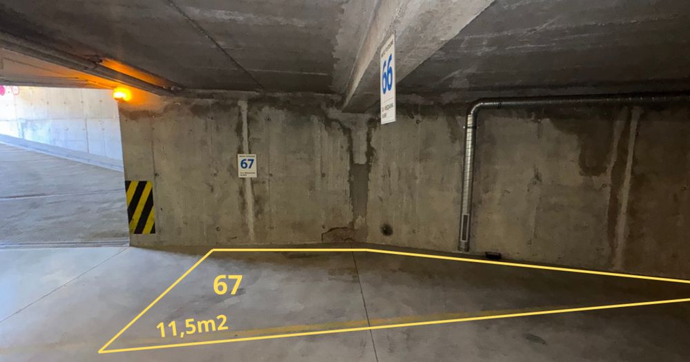 Miejsca parkingowe w garażu podziemnym 500m od morza
