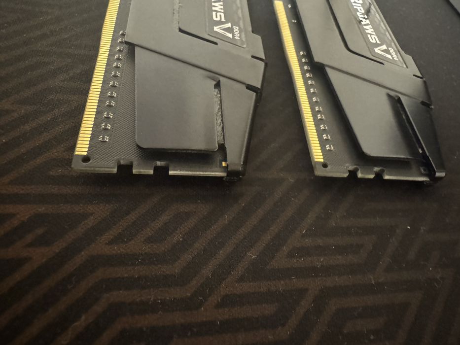 Memorias RAM GSKILL RIPJAWS V 16GB (2x8) DDR4 3200 MHZ CL16
