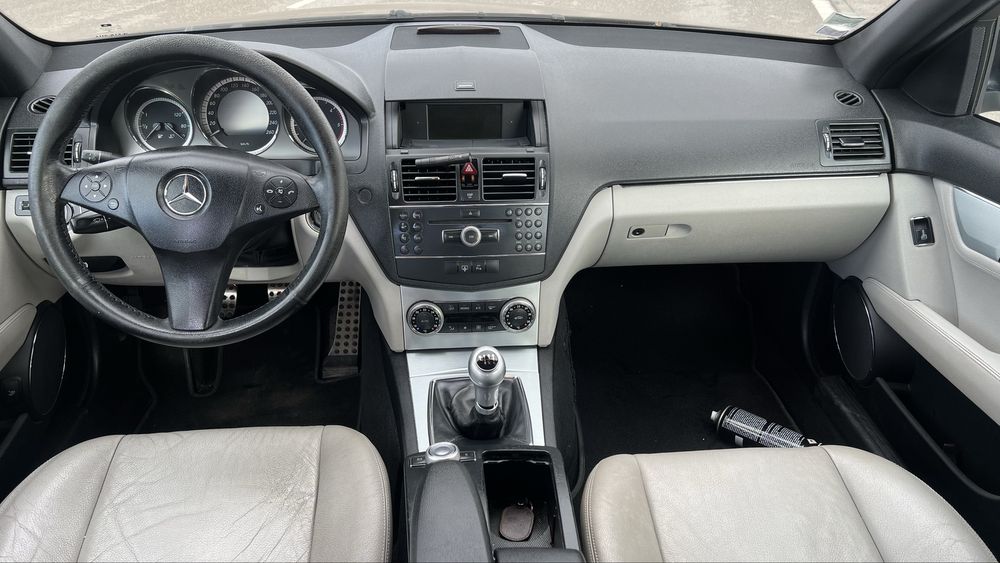 Mercedes_ benz C 320 AMG Ano 2008 a diesel