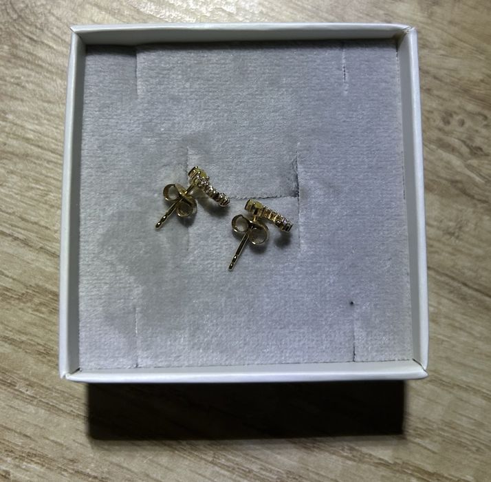 Позолочені сережки-пусети Pdpaola