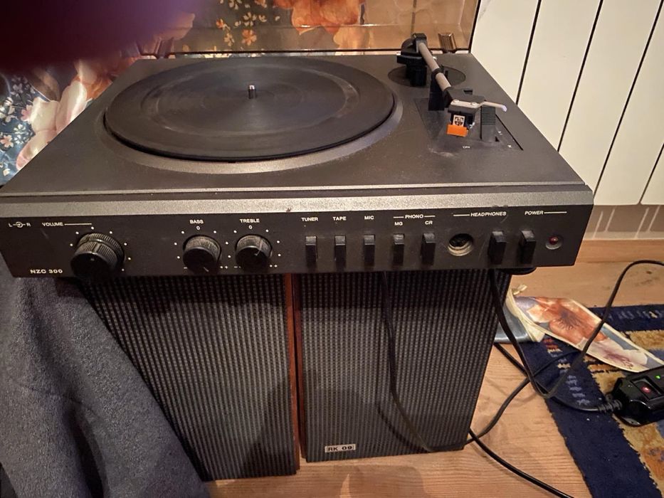 Вініловий програвач