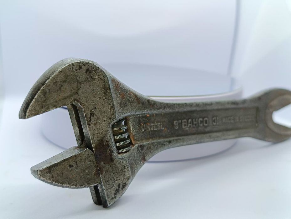 Klucz nastawny, stary, Szwecja, unikat