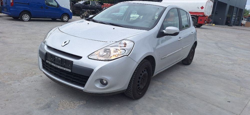 Cały na części Renault Clio III kod lakieru TED69