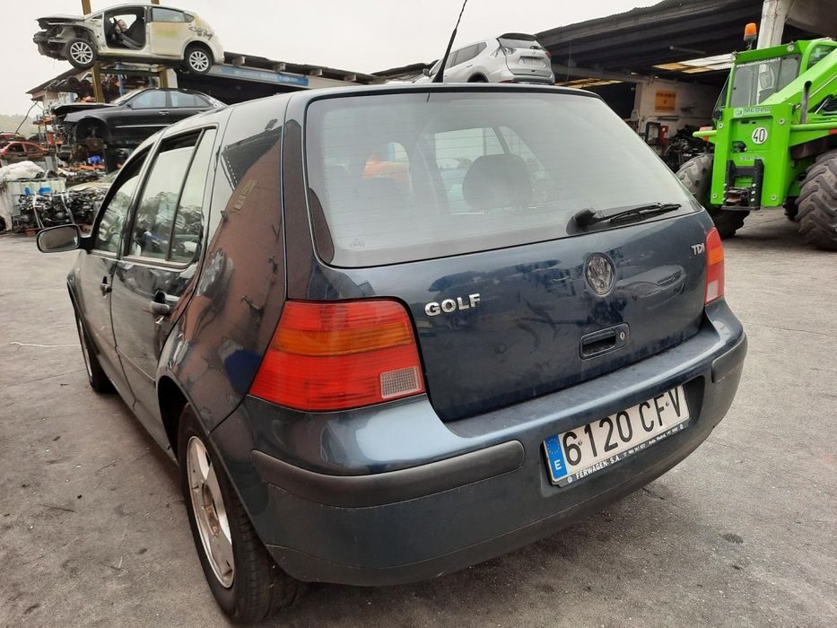 farolim traseiro esquerdo volkswagen golf