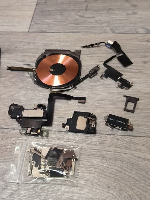 Розборка iPhone 11 Pro Max 256 вібро, корпус, шлейфи