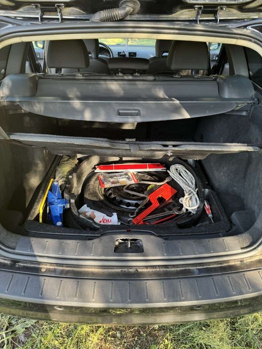 Volvo V 50 2010 год