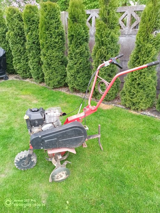 Glebogryzarka Briggs&Stratton 5.5Hp