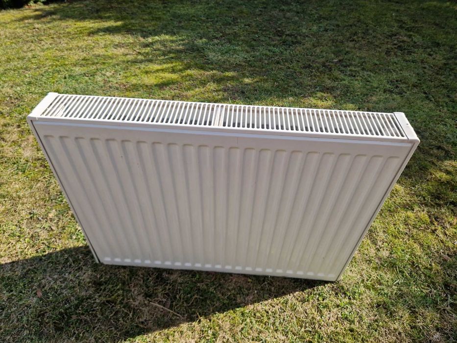 Sprzedam grzejnik 800×600