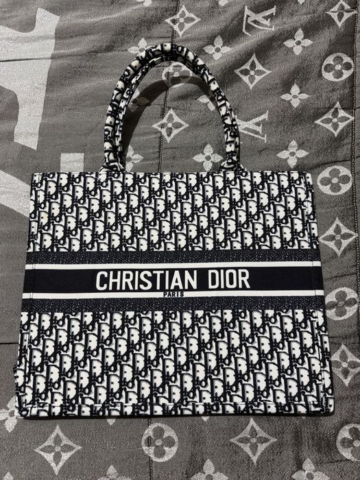Vebdo mala Dior nova com dustbag